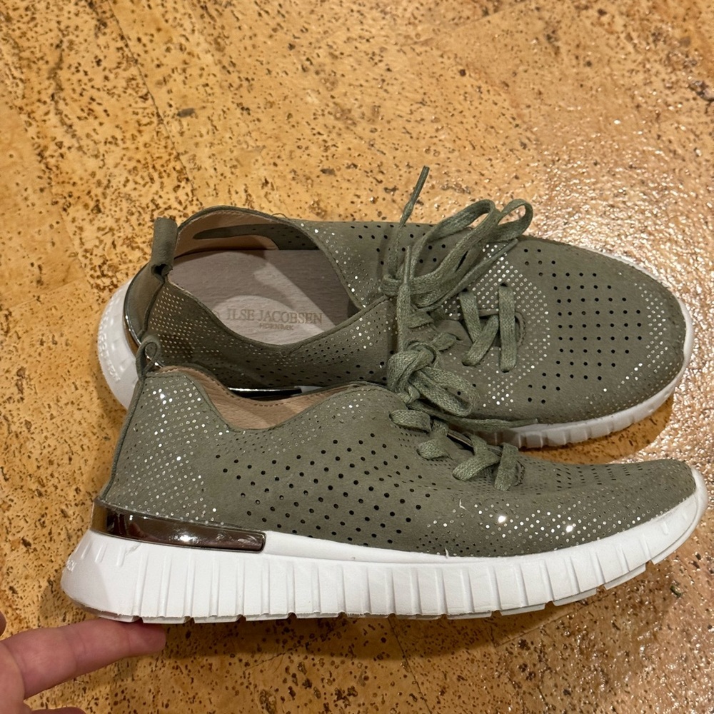 Ilse Jacobsen Womens Tulip Running Style Sneakers Army color w/Metallic Sz 38 - Picture 10 of 16